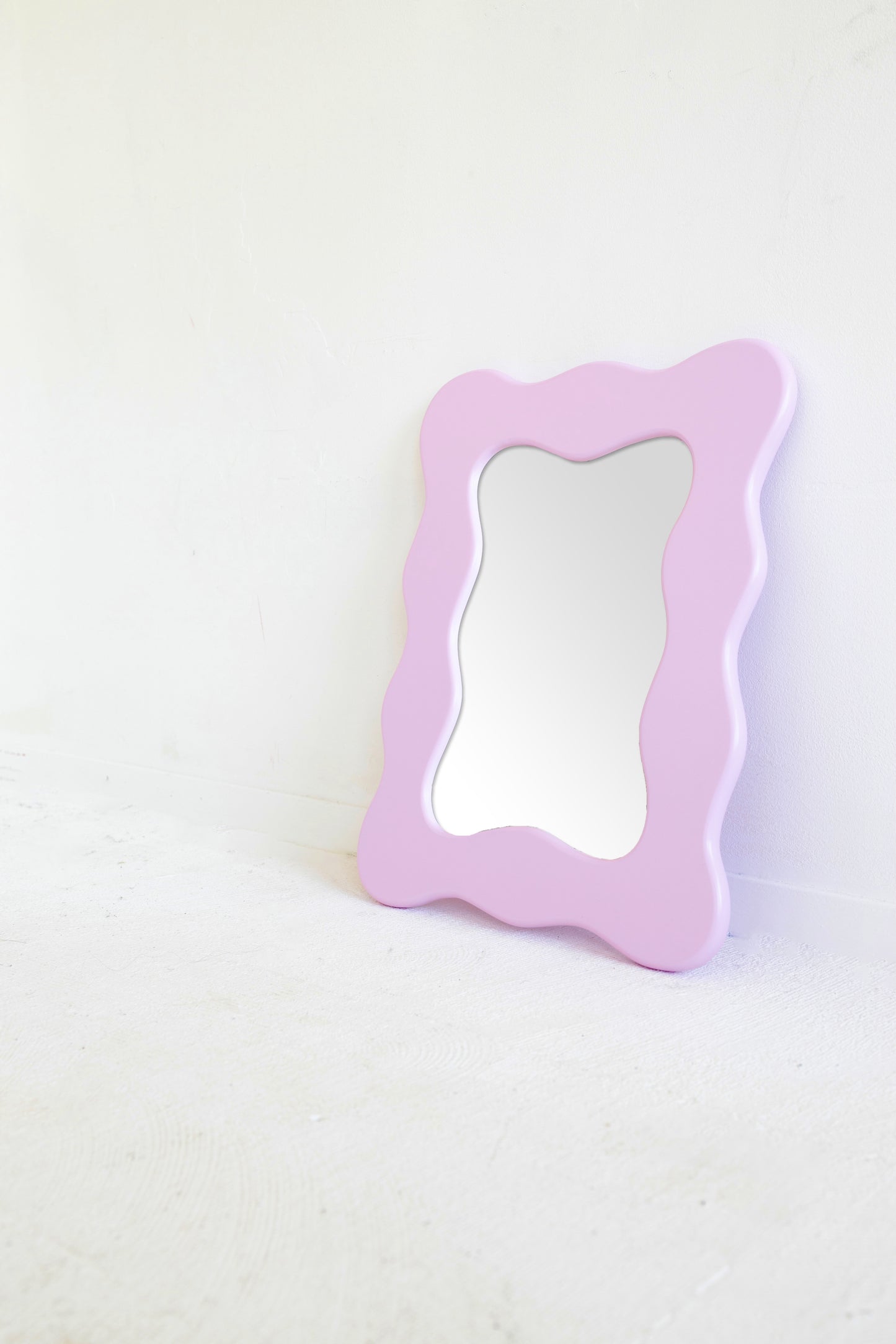 CELEBRATE LIFE WAVY MIRROR - Mini