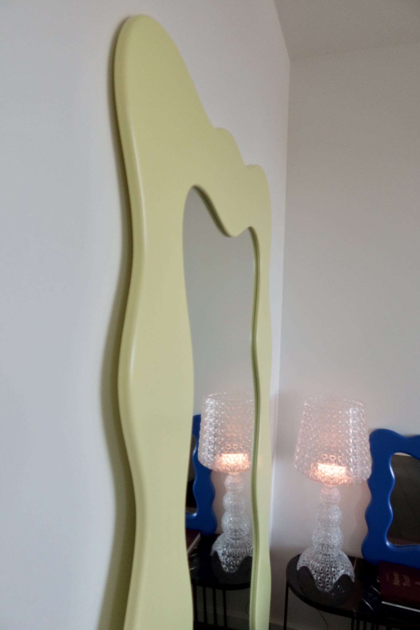 CELEBRATE LIFE WAVY MIRROR - Jumbo