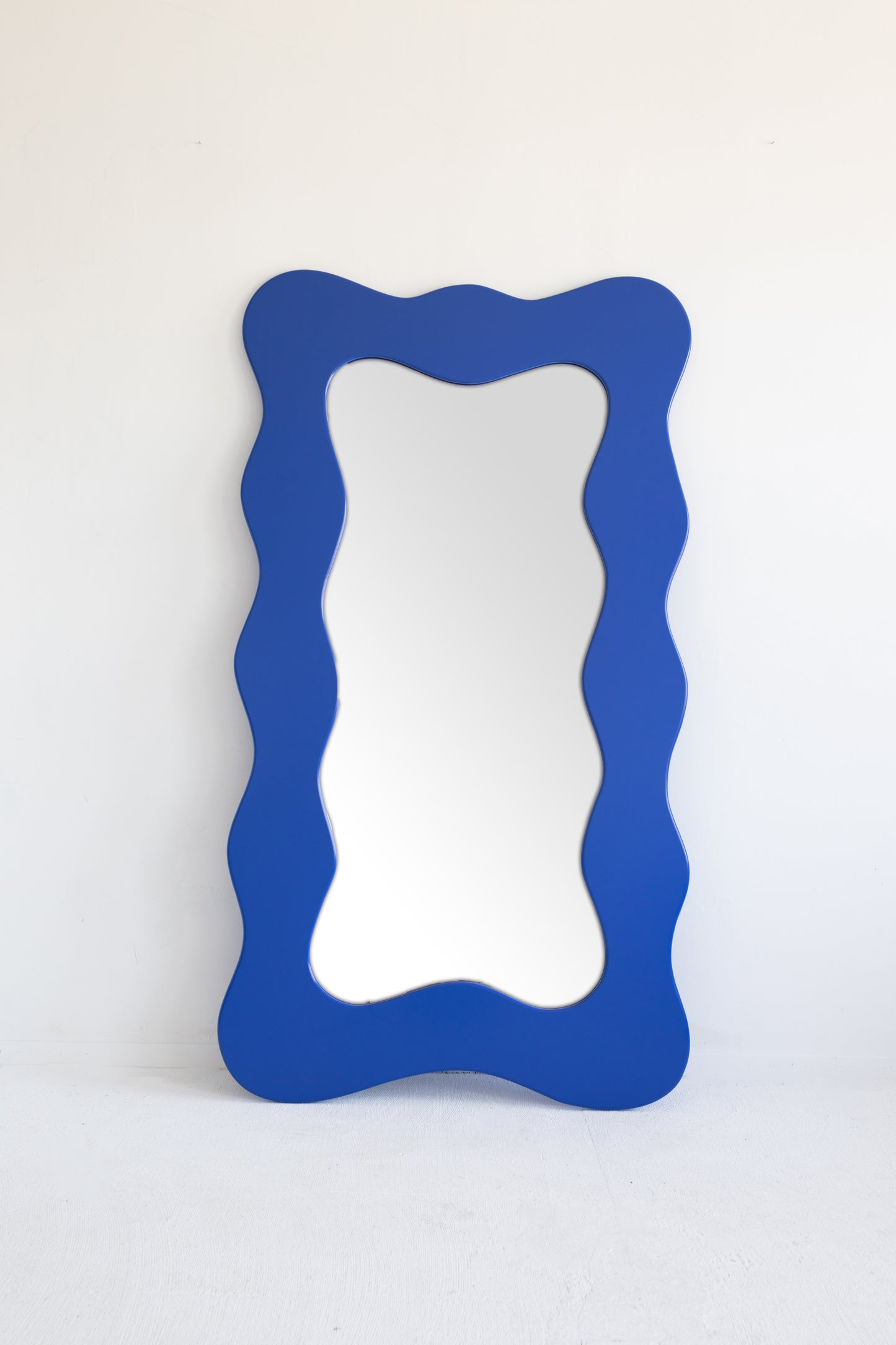 CELEBRATE LIFE WAVY MIRROR - Jumbo