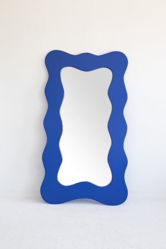 CELEBRATE LIFE WAVY MIRROR - Jumbo