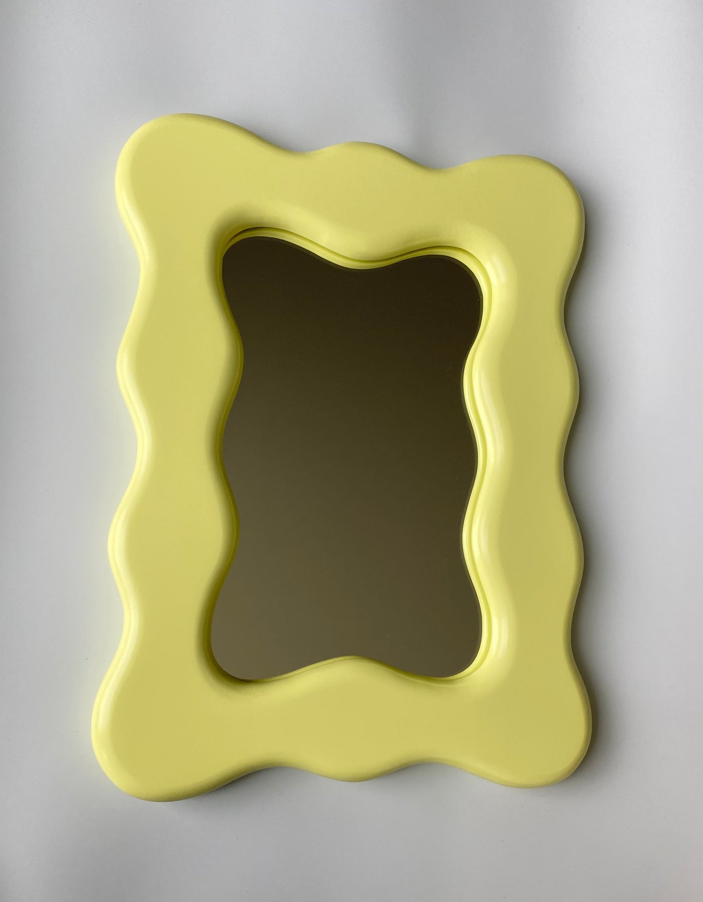 CELEBRATE LIFE WAVY MIRROR - Micro 3